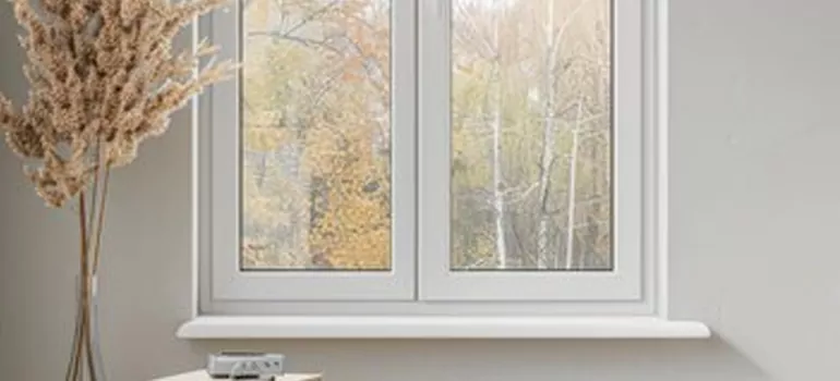 Vinyl Window Stool in Marco Island, FL